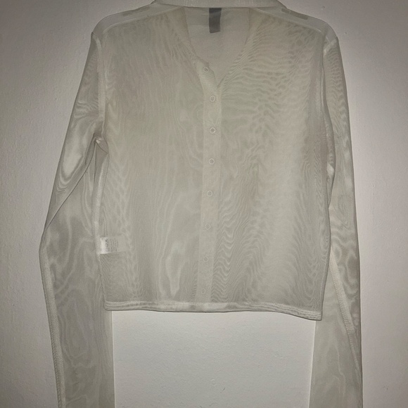 White Button down top - Picture 2 of 5